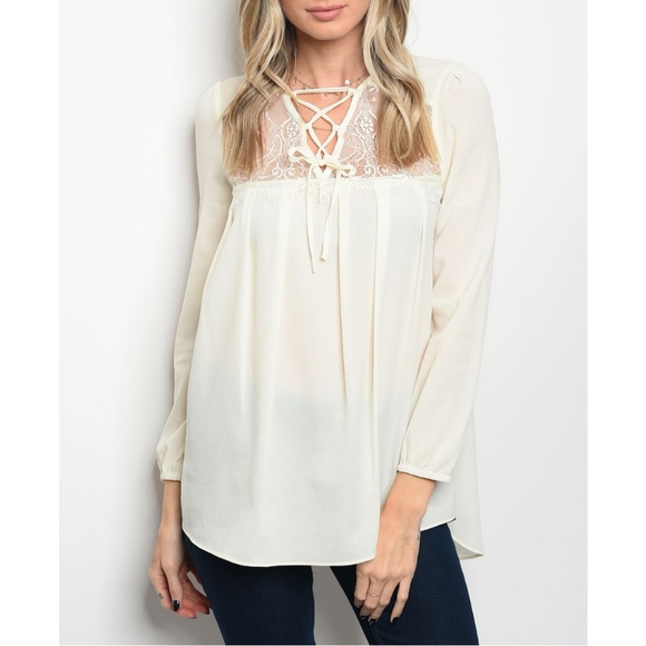 Ivory Lace Top {Chloah} - Picture 2 of 3